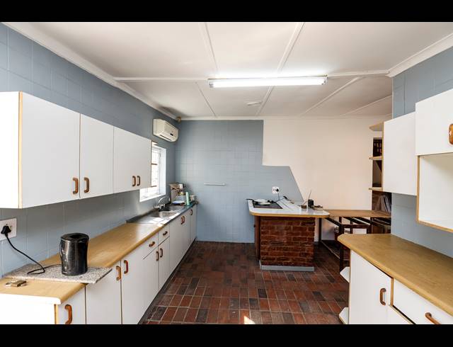 383M² GUESTHOUSE FOR SALE IN WINDERMERE